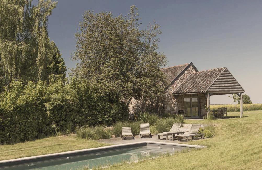 Domaine Sur Les Sarts Hotel Ohey ภายนอก รูปภาพ